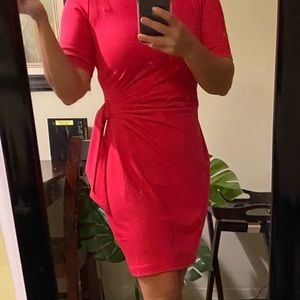 Stretch poplin material dress.